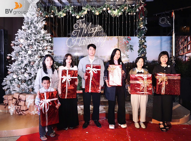 “TUYẾT RƠI” TẠI DIAMOND HILL THÁI NGUYÊN: DẤU ẤN LỄ HỘI CỦA MỘT BIỂU TƯỢNG SỐNG MỚI